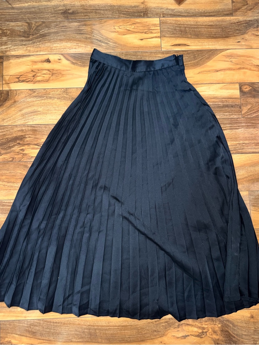 Zara Black Pleated Maxi Skirt - Women